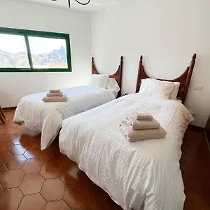 House At Tejeda's Heart With Amazing View Apartment