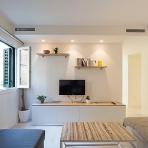 https://amazing-modern-apartment-center-historic-parking.1costadelsol.com